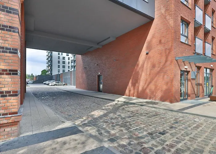 Baltic Nomad Bastion Walowa Old Town By Renters Danzig