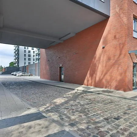 Baltic Nomad Bastion Walowa Old Town By Renters גדנסק